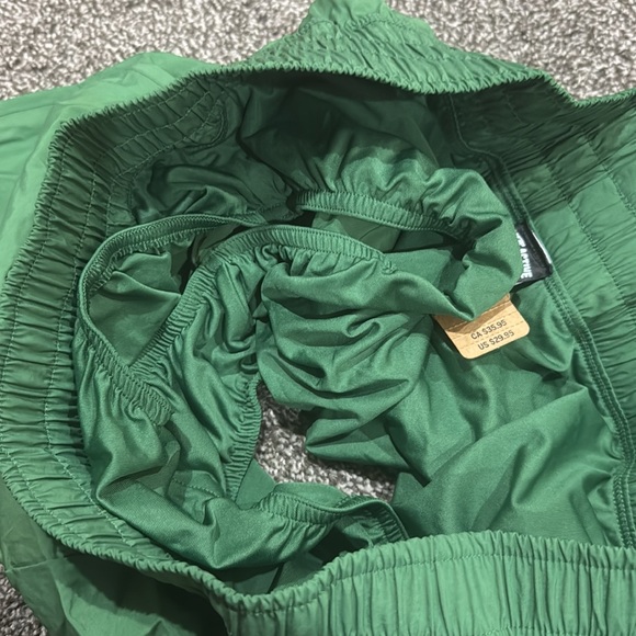 Pink running shorts - Picture 5 of 5